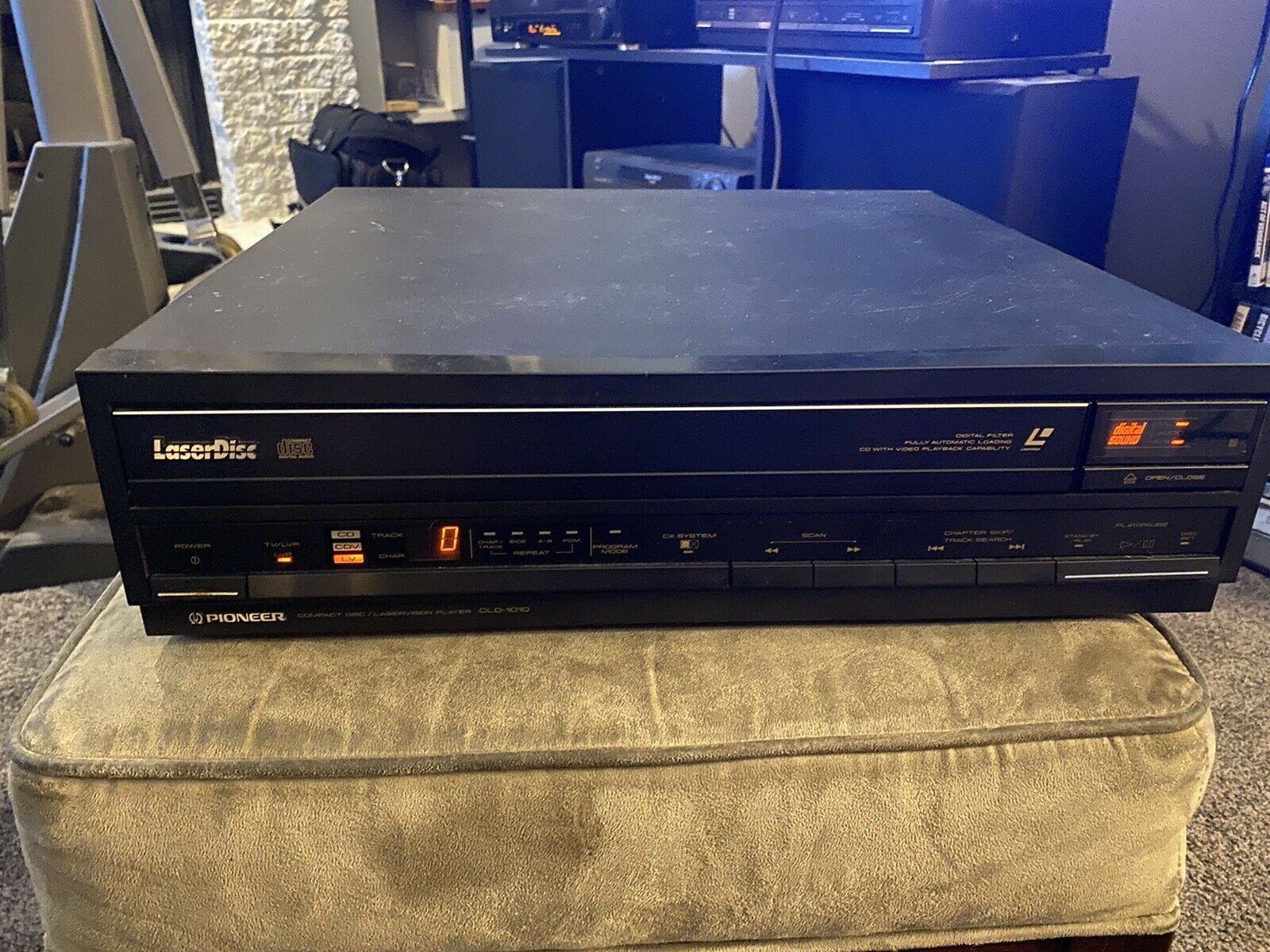 Pioneer CLD-1010 LaserDisc Player Tested And Working. - No Remote See Pics Desc