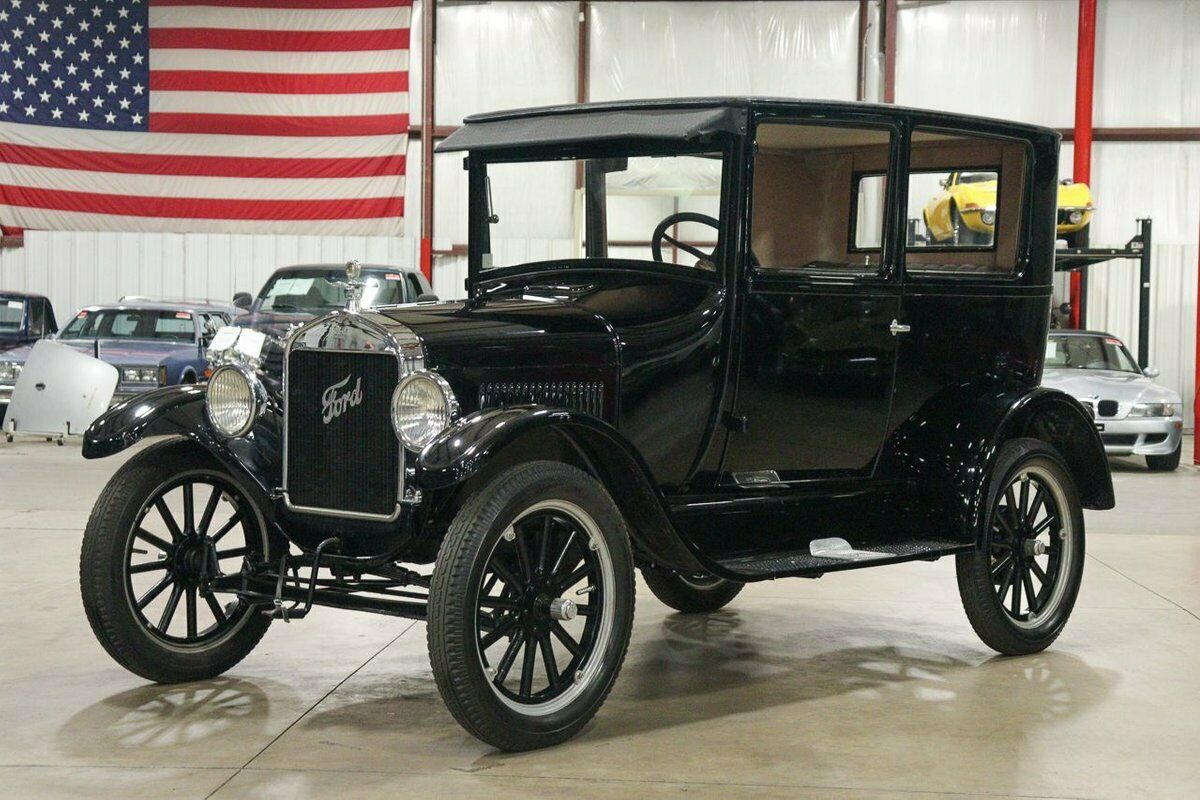 1926 Ford Model T  1926 Ford Model T  1 Black Coupe I4 Manual