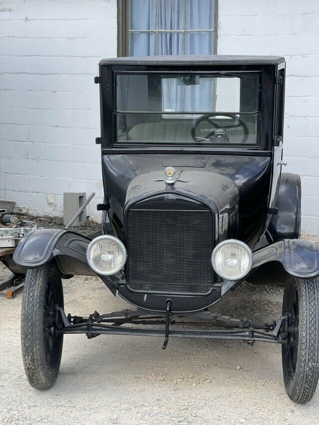 1925 Ford Model T  1925 Ford Model T Doctors Coupe    Fresh Barn Find    Restored